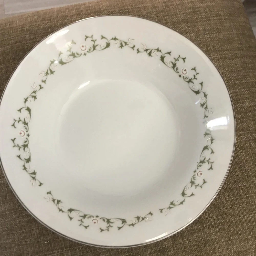 Dina china vintage beautiful piece will need packed well no damage perfect - Picture 8 of 9
